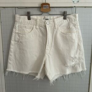 JBD Distressed White Denim shorts